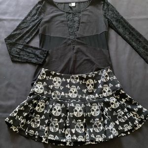 Adorable wet seal skull skirt and bodysuit